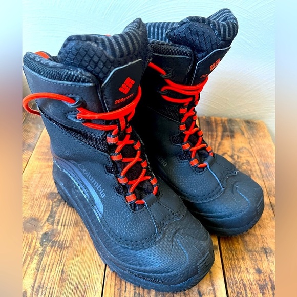 Columbia Boots Youth 2 Bugaboot IV Insulated 200g Snow Boots Black BY5957-010 - Picture 1 of 9